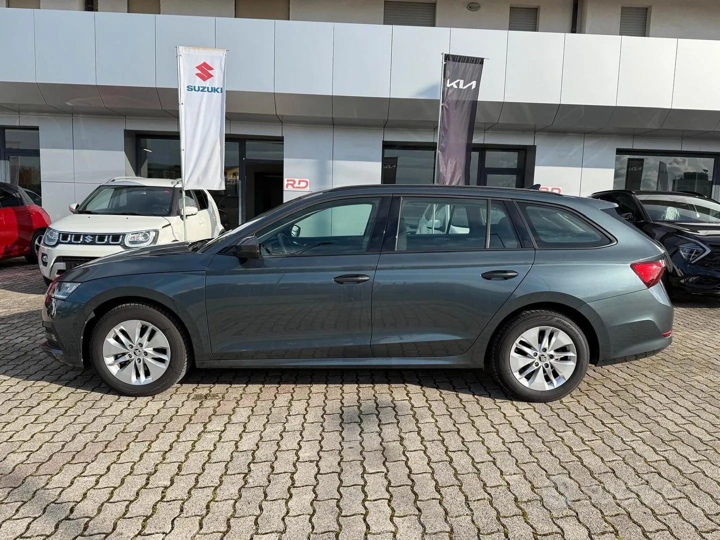 Skoda Octavia 2021 photo 3