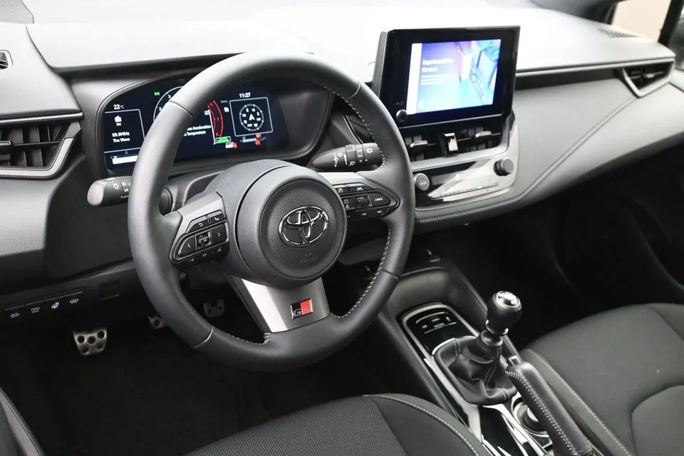 Toyota Corolla 2025 photo 5
