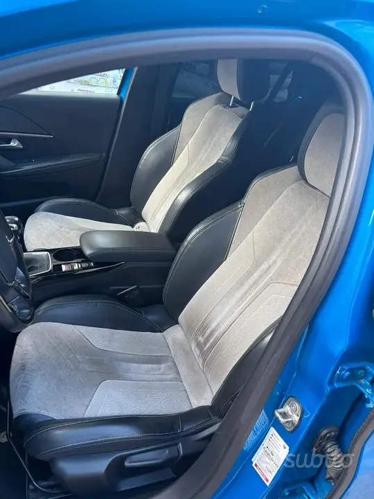 Peugeot 208 2021 photo 5
