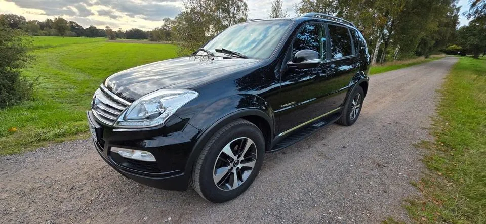 KG Mobility Rexton