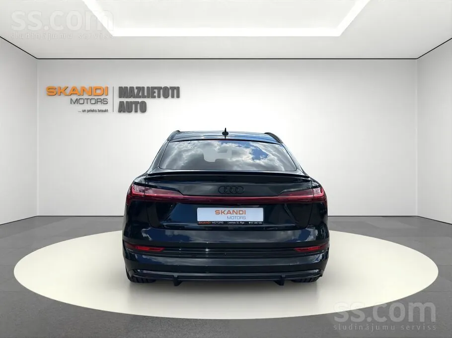 Audi E-Tron 2022 photo 5