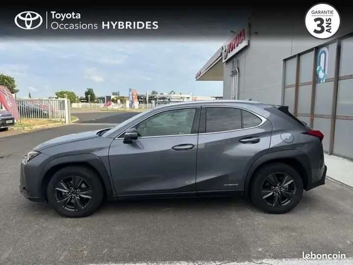 Lexus Ux 2019 photo 3