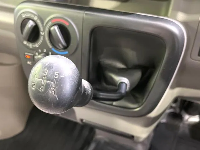 Nissan Nv100 2017 photo 3