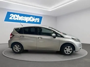 Nissan Note 2018 photo 5