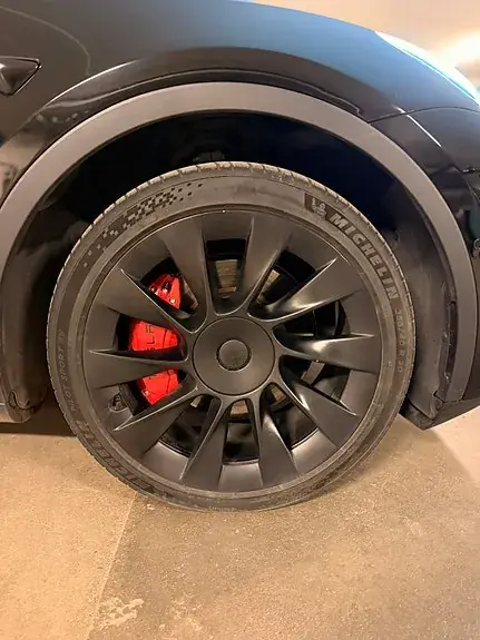 Tesla Model Y 2021 photo 4