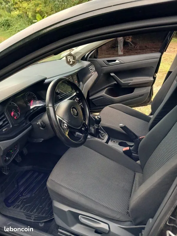 Volkswagen Polo 2018 photo 3