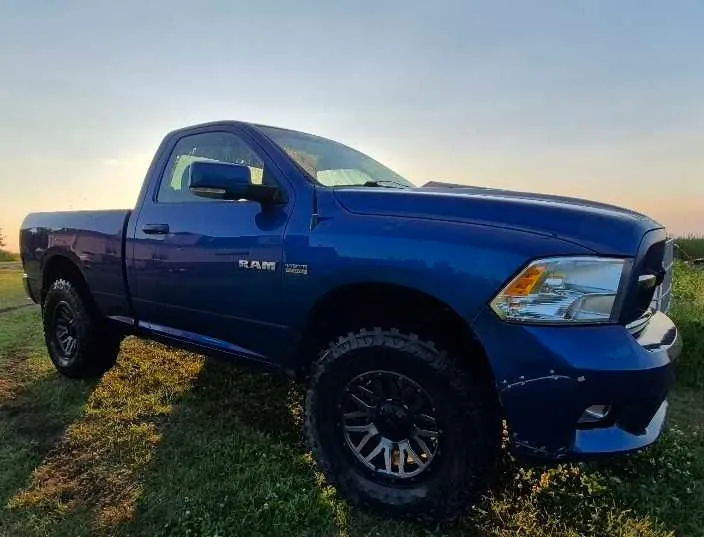 Dodge Ram 1500 2010 photo 5