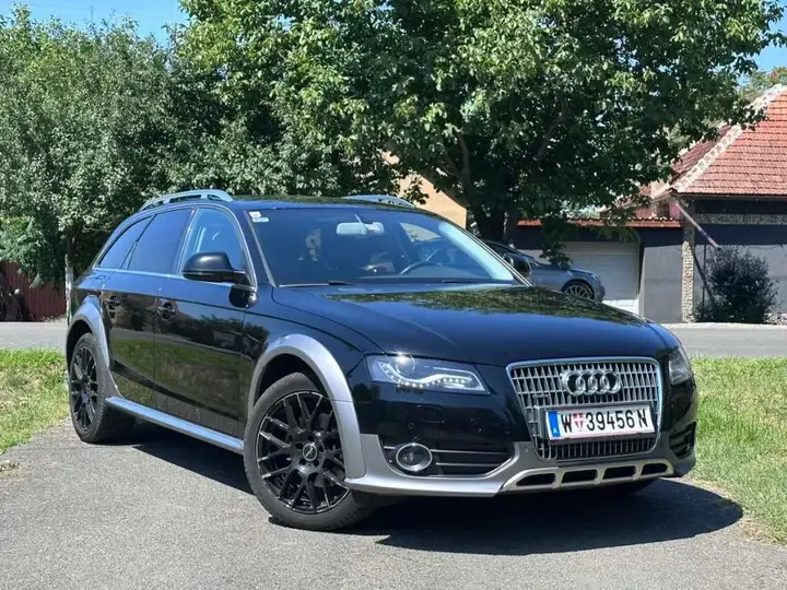 Audi A4 Allroad 2010 photo 3