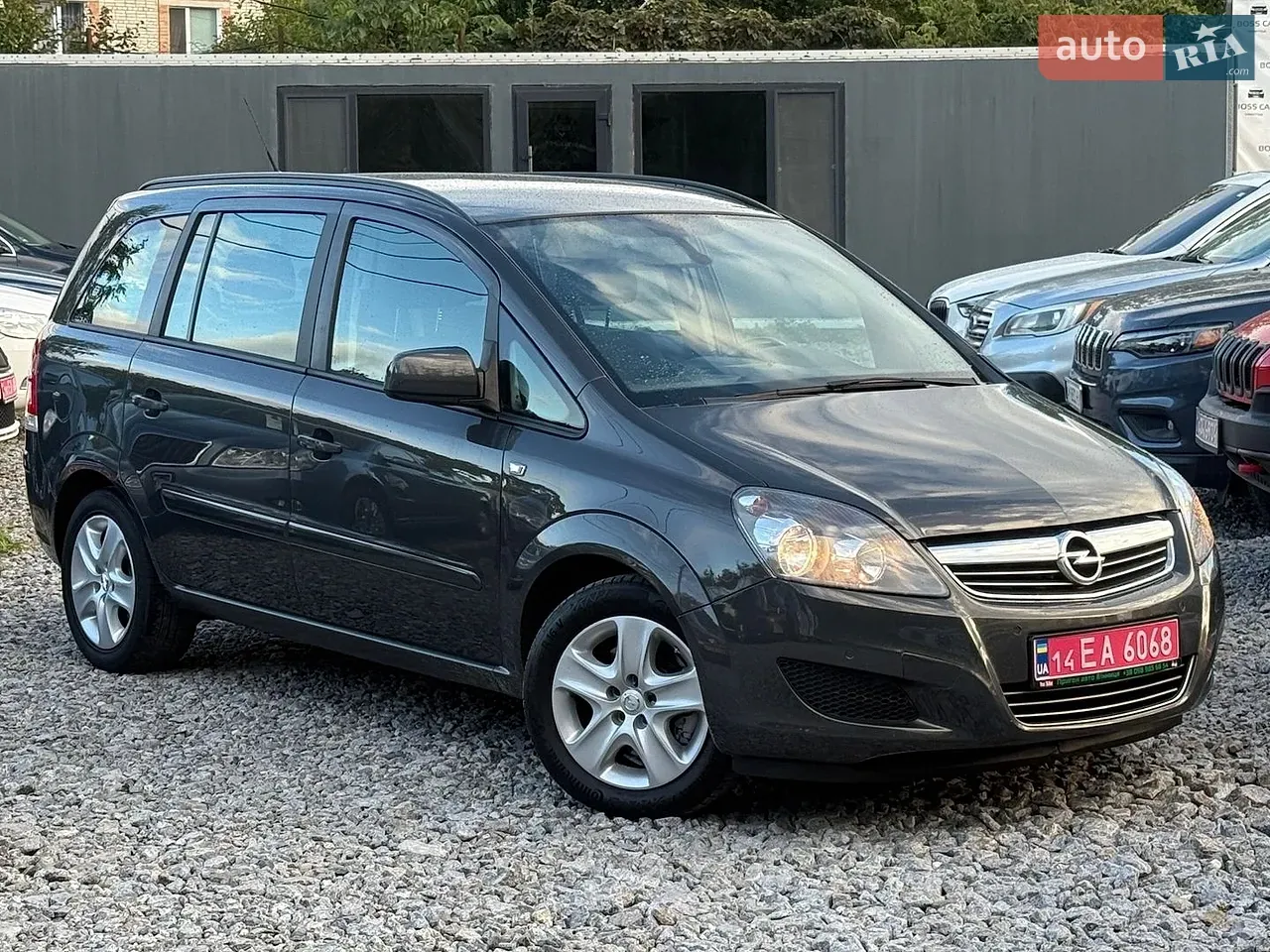 Opel Zafira 2014 photo 4
