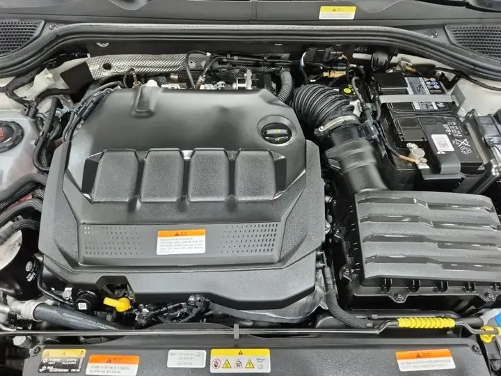 Volkswagen Golf 2023 photo 5