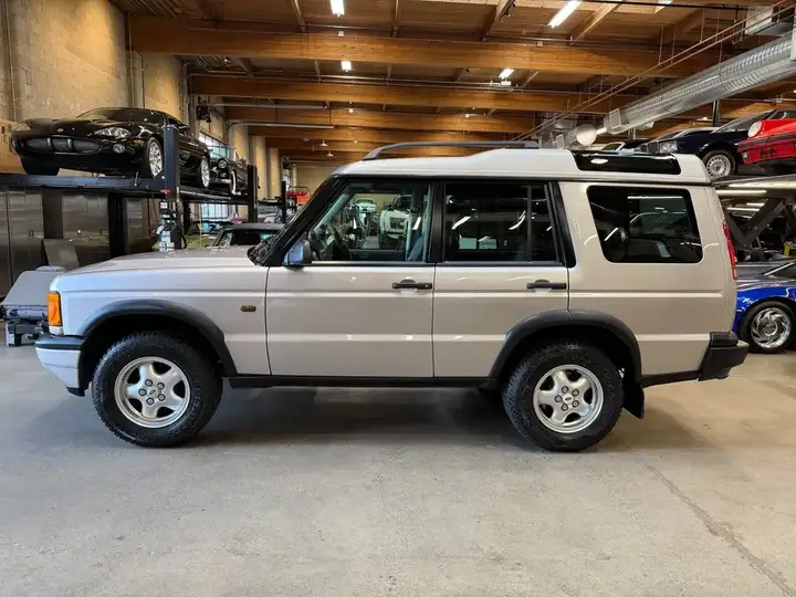 Land Rover Discovery 1999 photo 3
