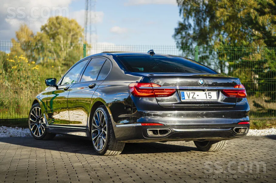 BMW 730 2016 photo 5