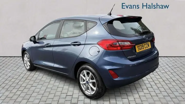 Ford Fiesta 2019 photo 2