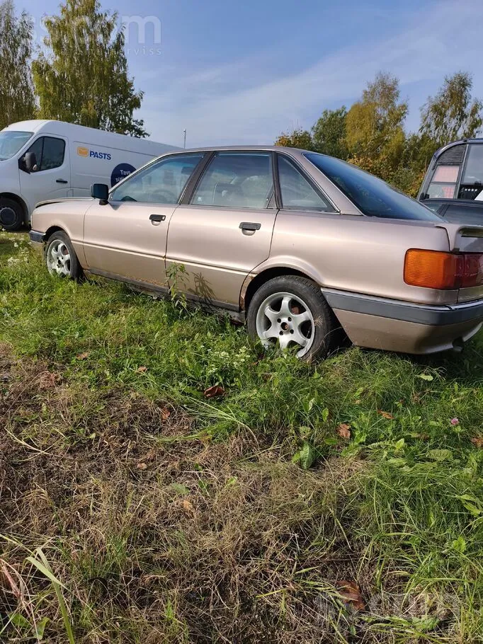 Audi 90 1987 photo 3