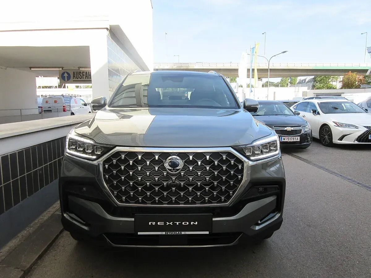 KG Mobility Rexton 2026 photo 3