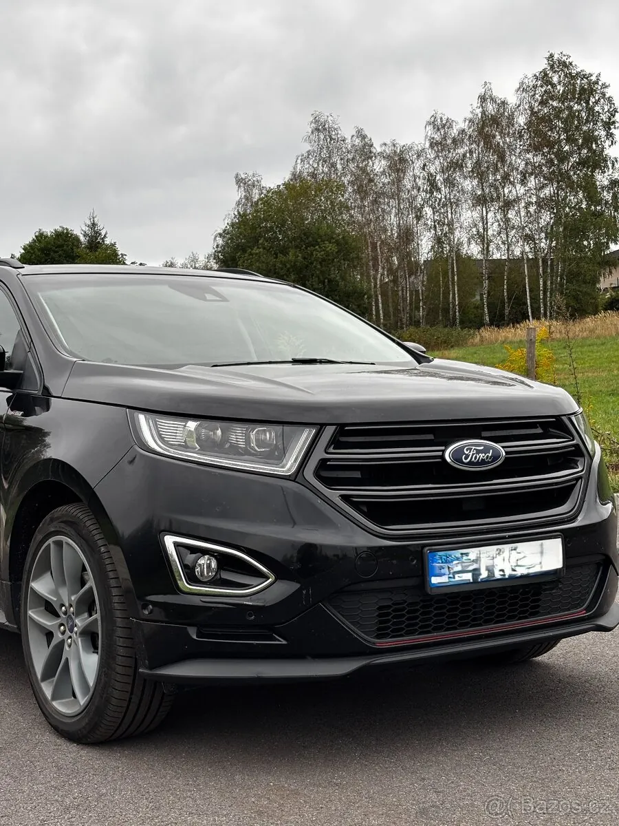 Ford Edge photo 3