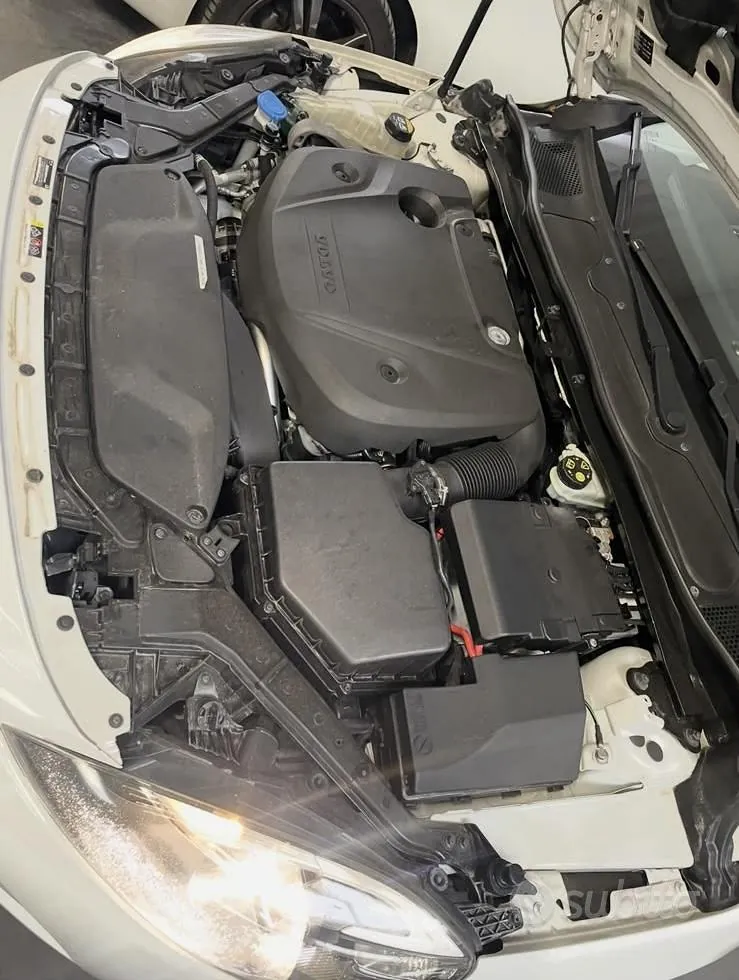 Volvo V40 2016 photo 5