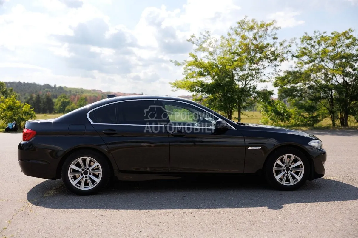 BMW 520 2013 photo 5