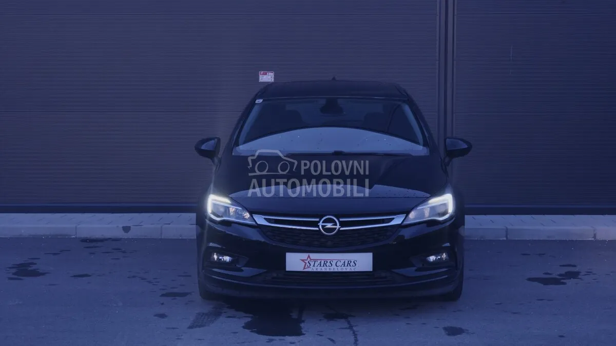 Opel Astra K 2017 photo 2