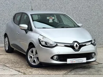 Renault Clio 2013 photo 2