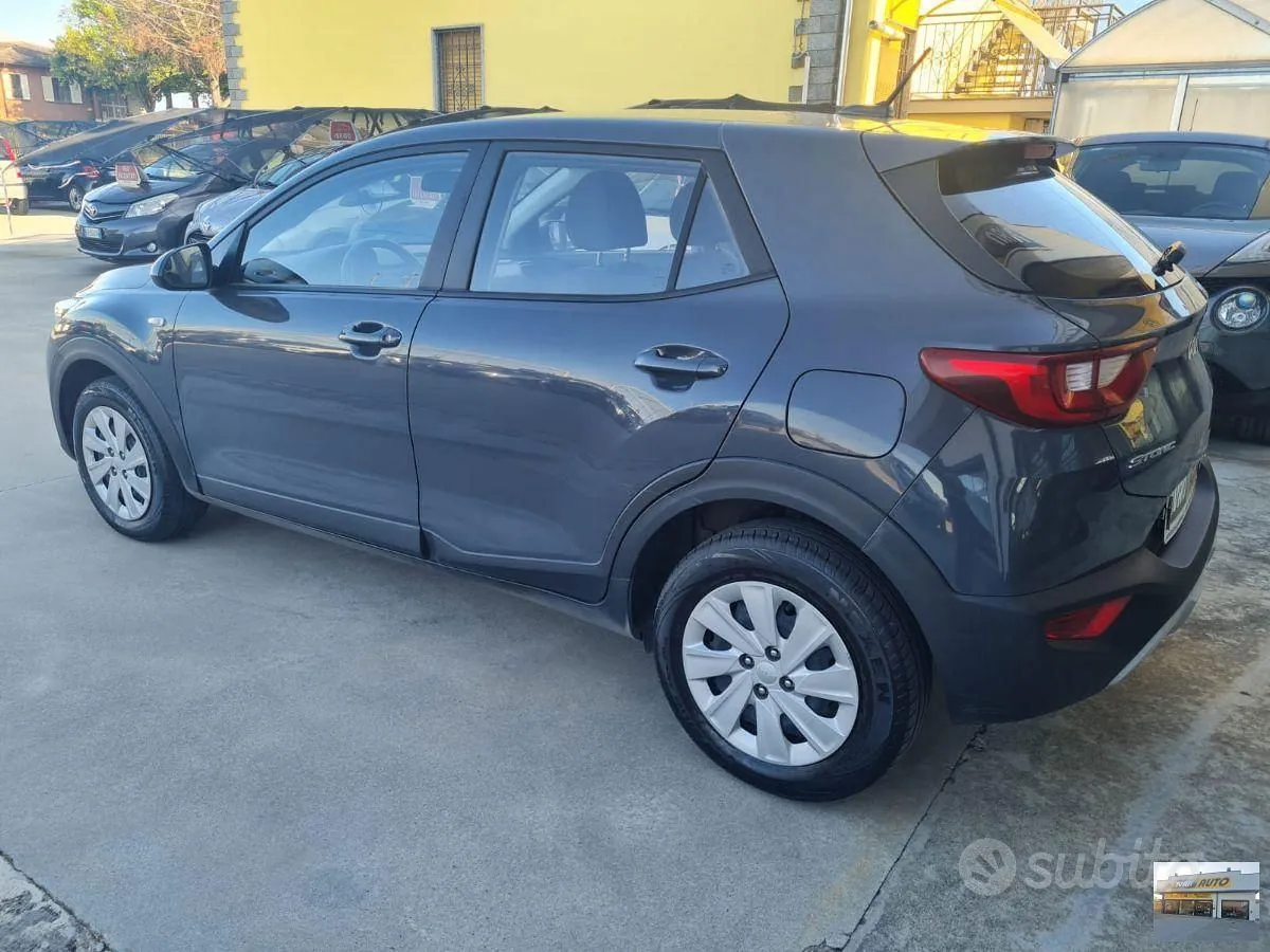 Kia Stonic 2022 photo 5