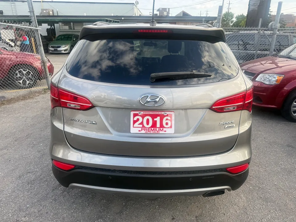 Hyundai Santa Fe 2016 photo 5
