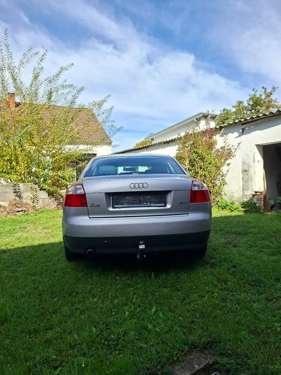 Audi A4 2001 photo 3