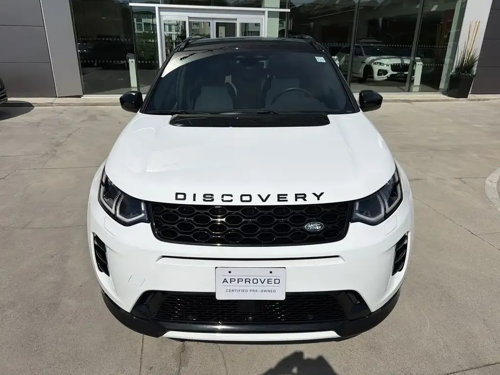 Land Rover Discovery Sport 2025 photo 3