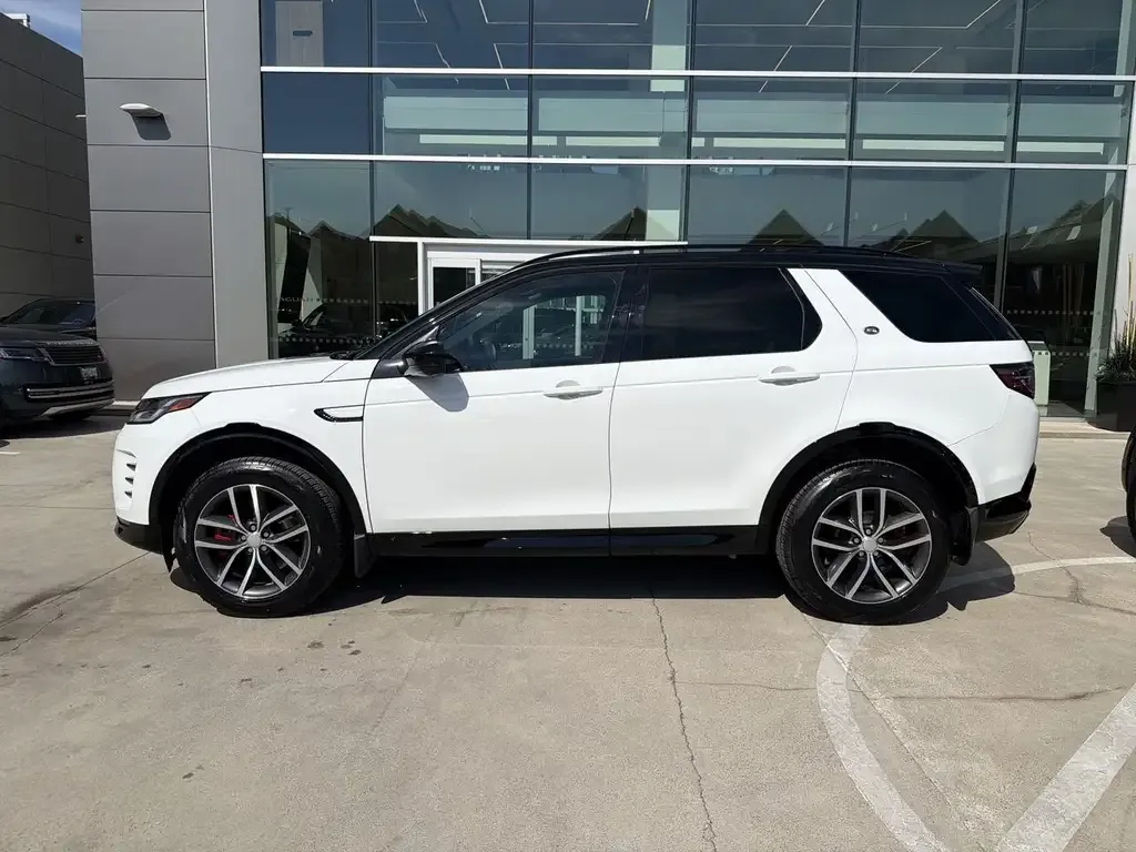 Land Rover Discovery Sport 2025 photo 5