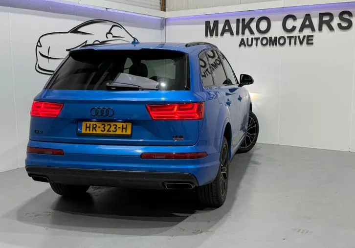 Audi Q7 2016 photo 2