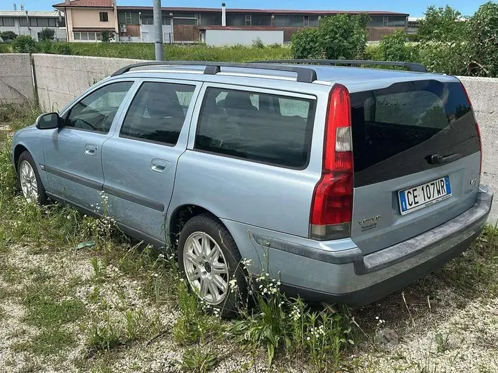 Volvo V70 2003 photo 4