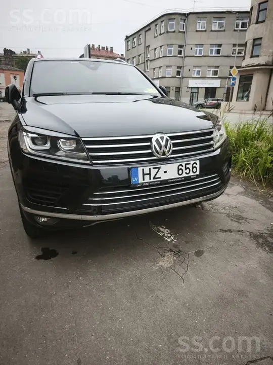 Volkswagen Touareg