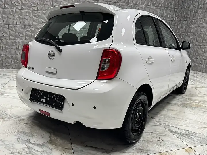 Nissan Micra 2017 photo 3