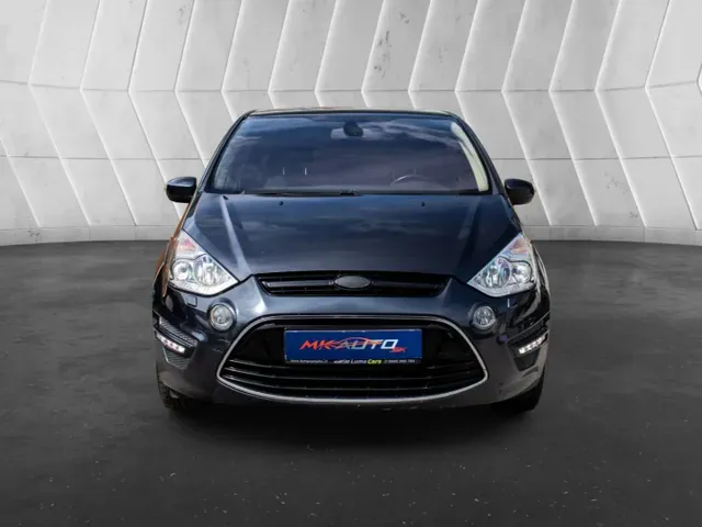 Ford S-Max 2010 photo 2