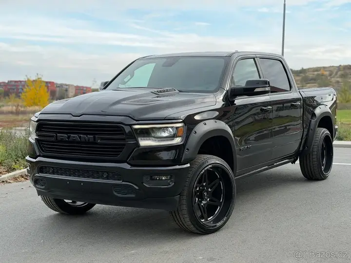 Dodge Ram 1500 2019 photo 3