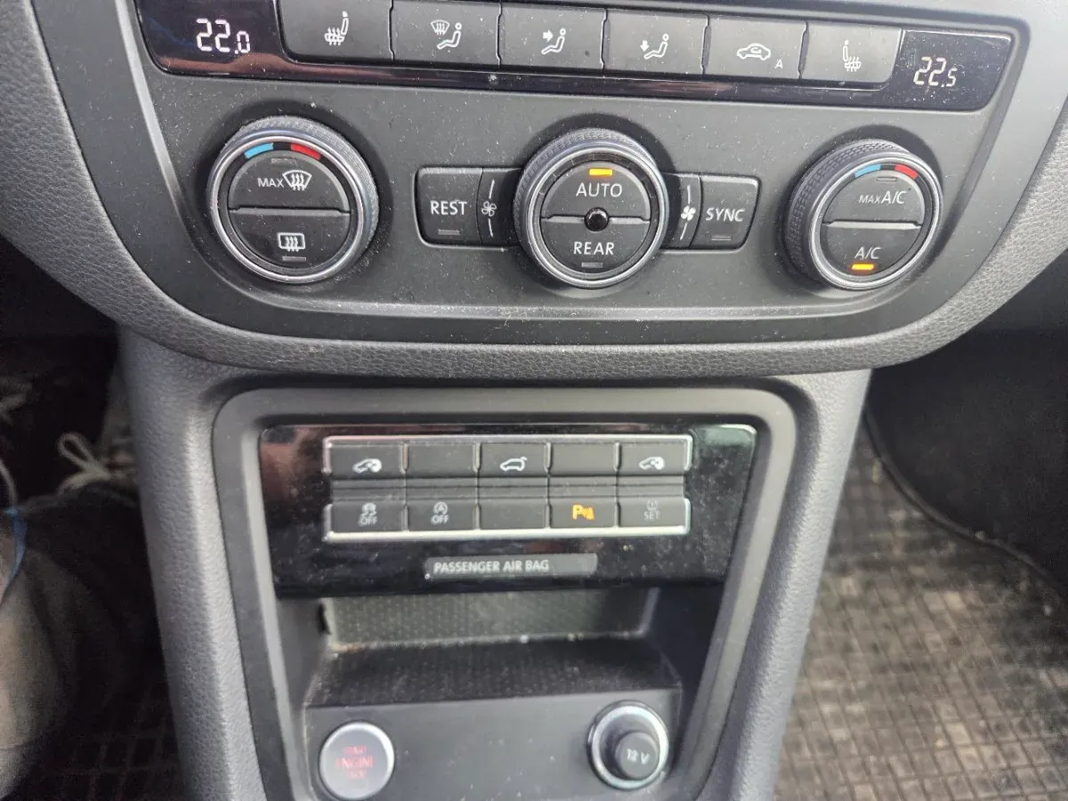 Volkswagen Sharan 2015 photo 3