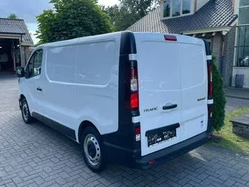 Renault Trafic 2022 photo 3
