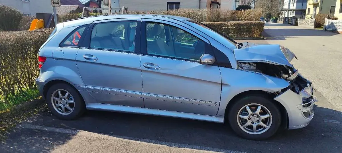 Mercedes-Benz B-Class 2006 photo 3