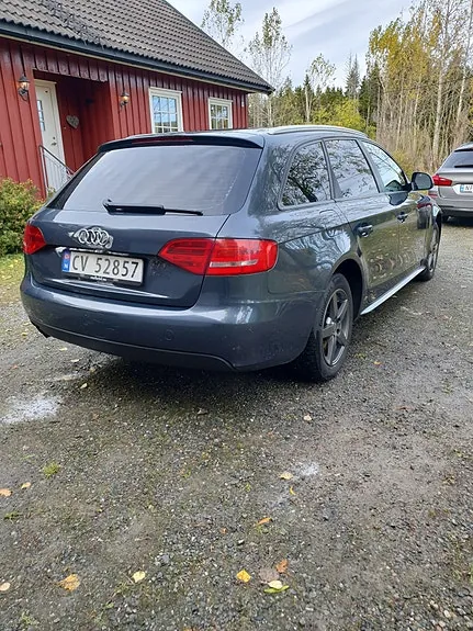 Audi A4 2009 photo 5