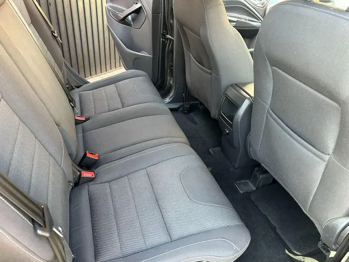 Ford Kuga 2015 photo 3