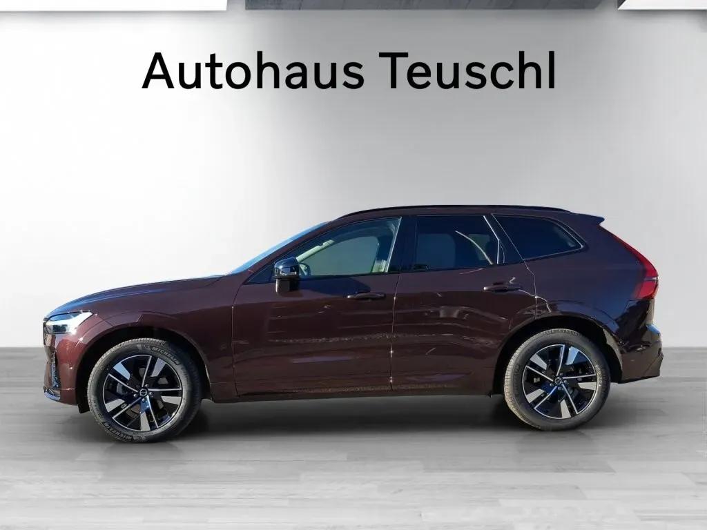 Volvo Xc60 2025 photo 2
