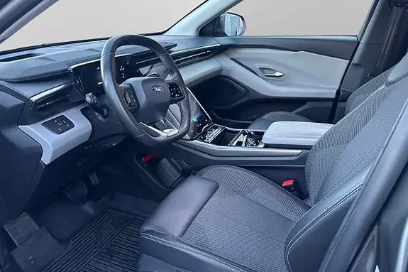 Ford Explorer 2024 photo 5