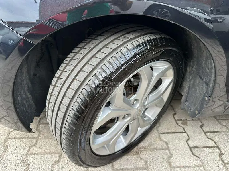 Hyundai Ix20 2011 photo 2