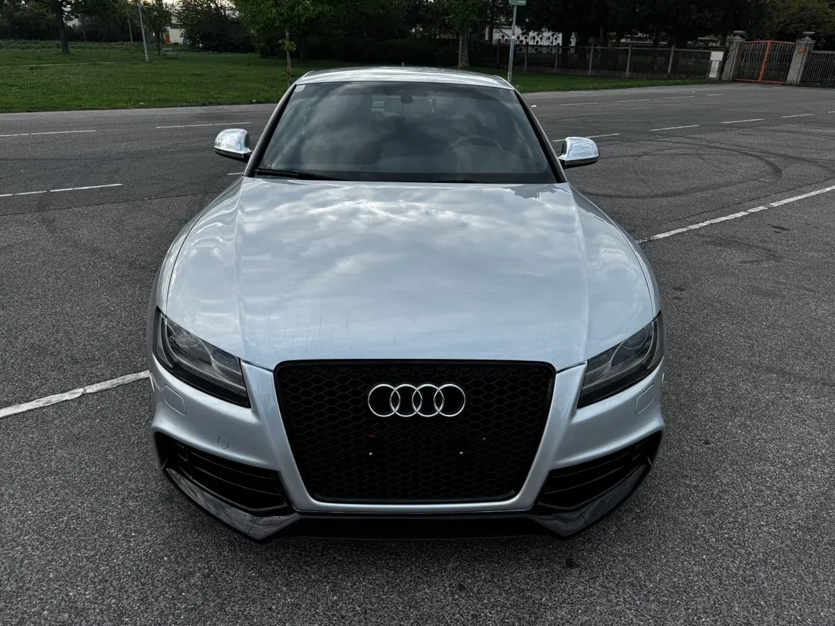 Audi A5 2009 photo 3