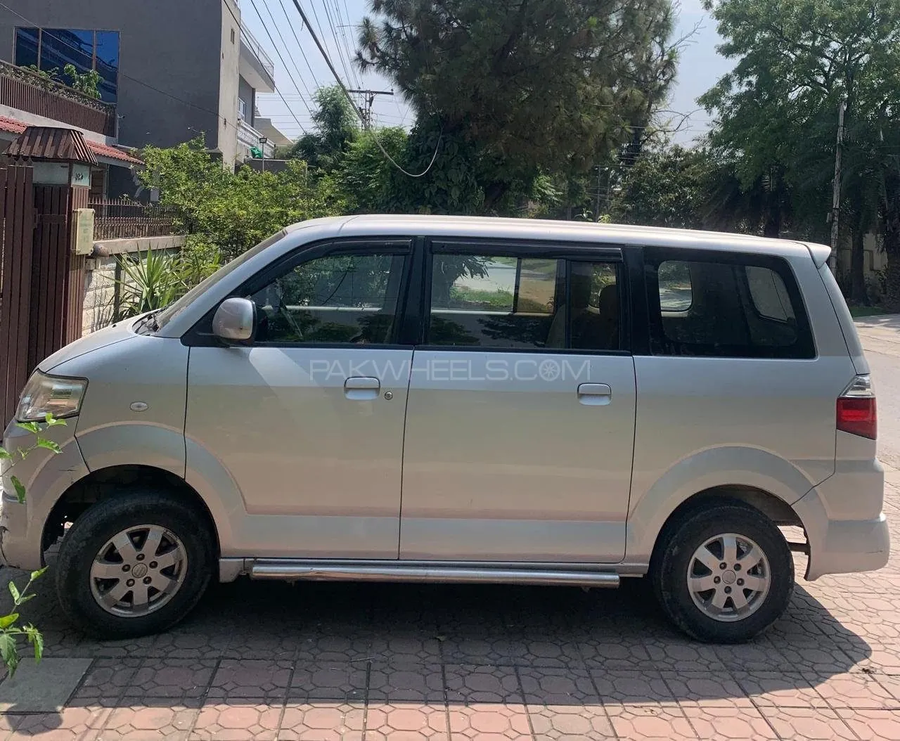 Suzuki Apv