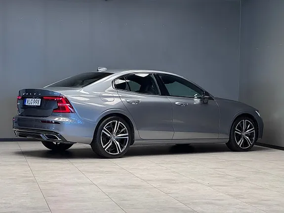 Volvo S60 2021 photo 2