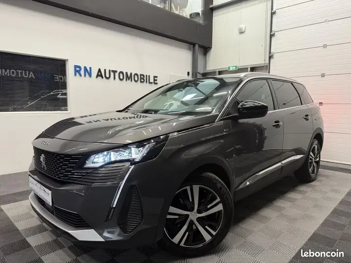 Peugeot 5008 2021 photo 3