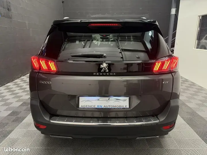 Peugeot 5008 2021 photo 5