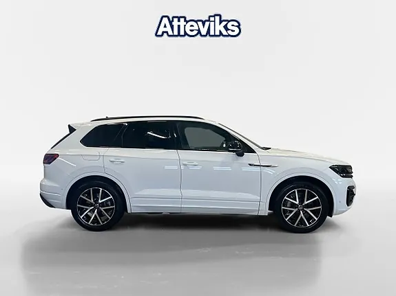 Volkswagen Touareg 2023 photo 2