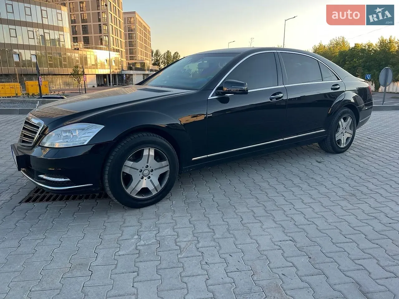 Mercedes-Benz S-Class 2008 photo 3